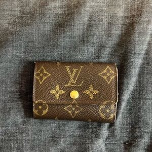 Louis Vuitton Monogram Porte Monnaie coin purse